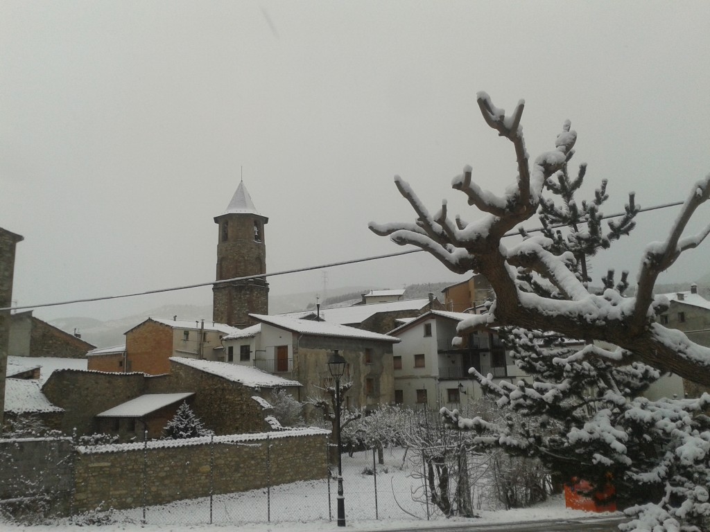 Primera nevada del Desembre 14 a Vilaller (Alta Ribagorça)